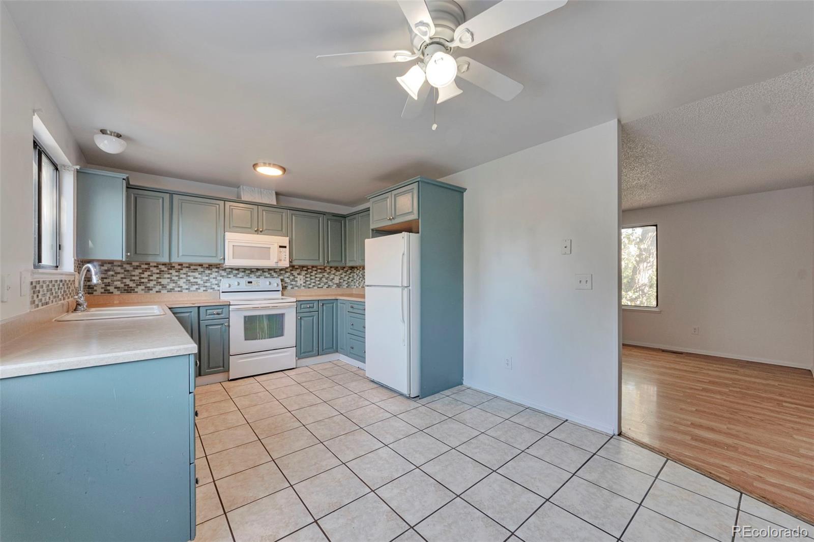 MLS Image #3 for 3215 s granby way,aurora, Colorado