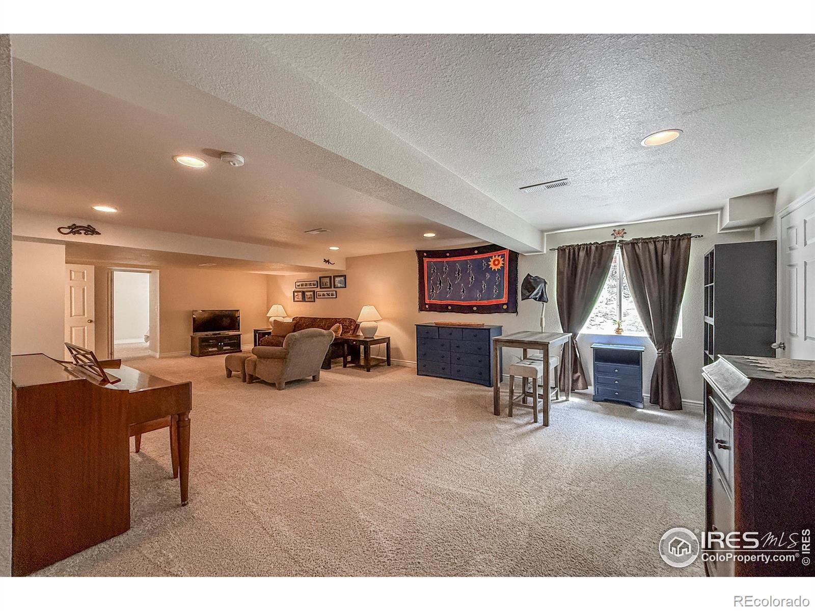MLS Image #23 for 13642  wrangler way,mead, Colorado