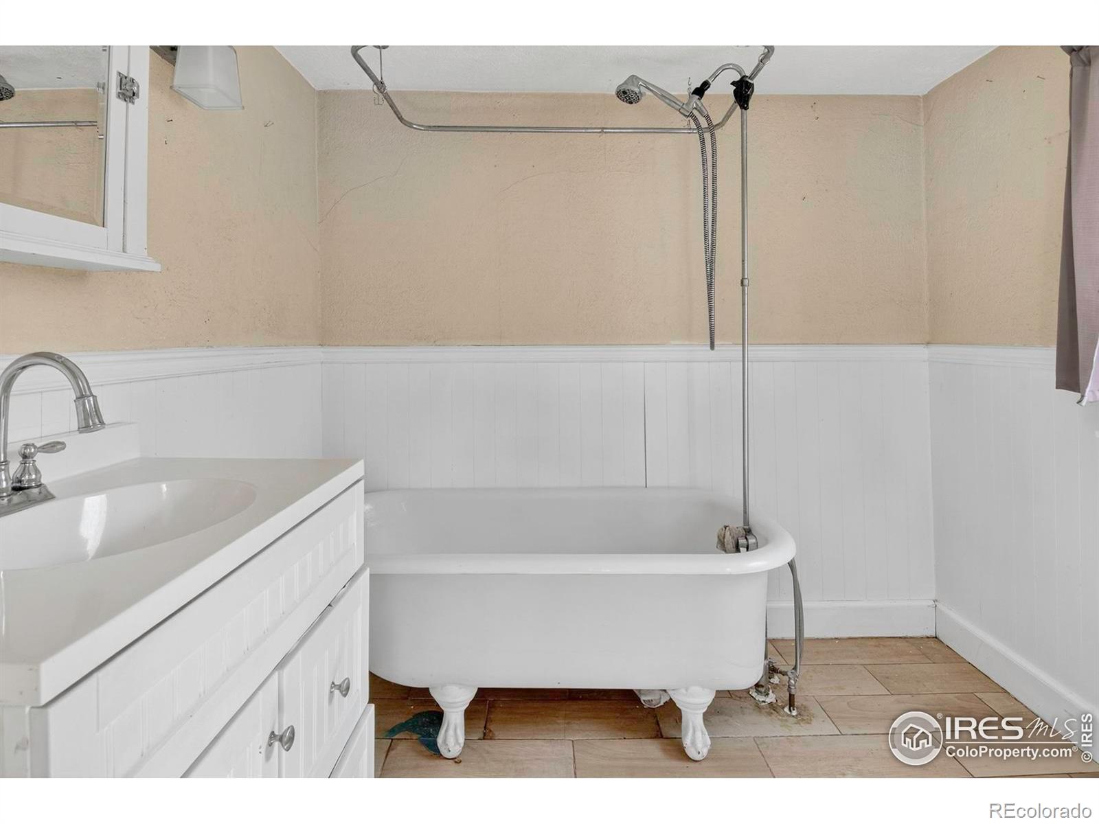 MLS Image #16 for 222  bowen street,longmont, Colorado