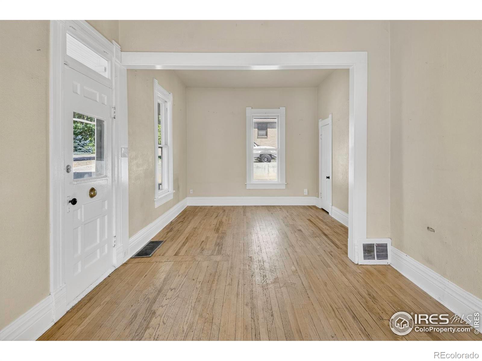 MLS Image #7 for 222  bowen street,longmont, Colorado