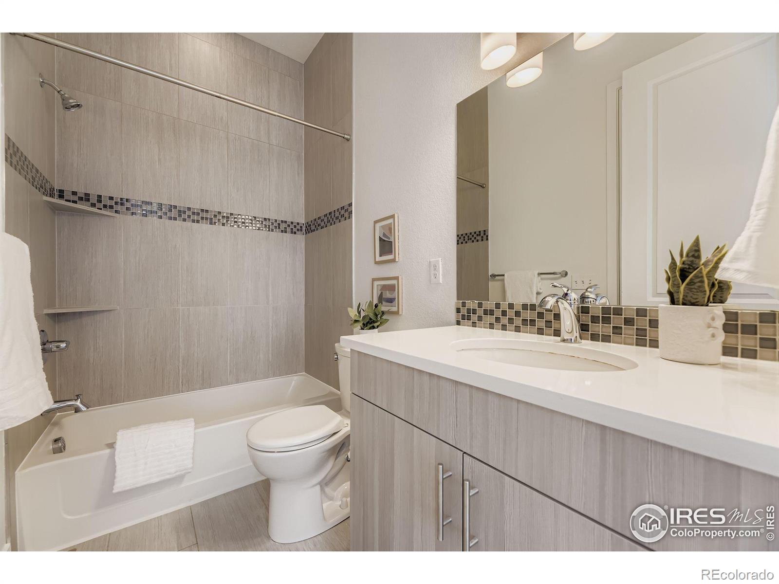 MLS Image #17 for 2227 n eliot street ,denver, Colorado