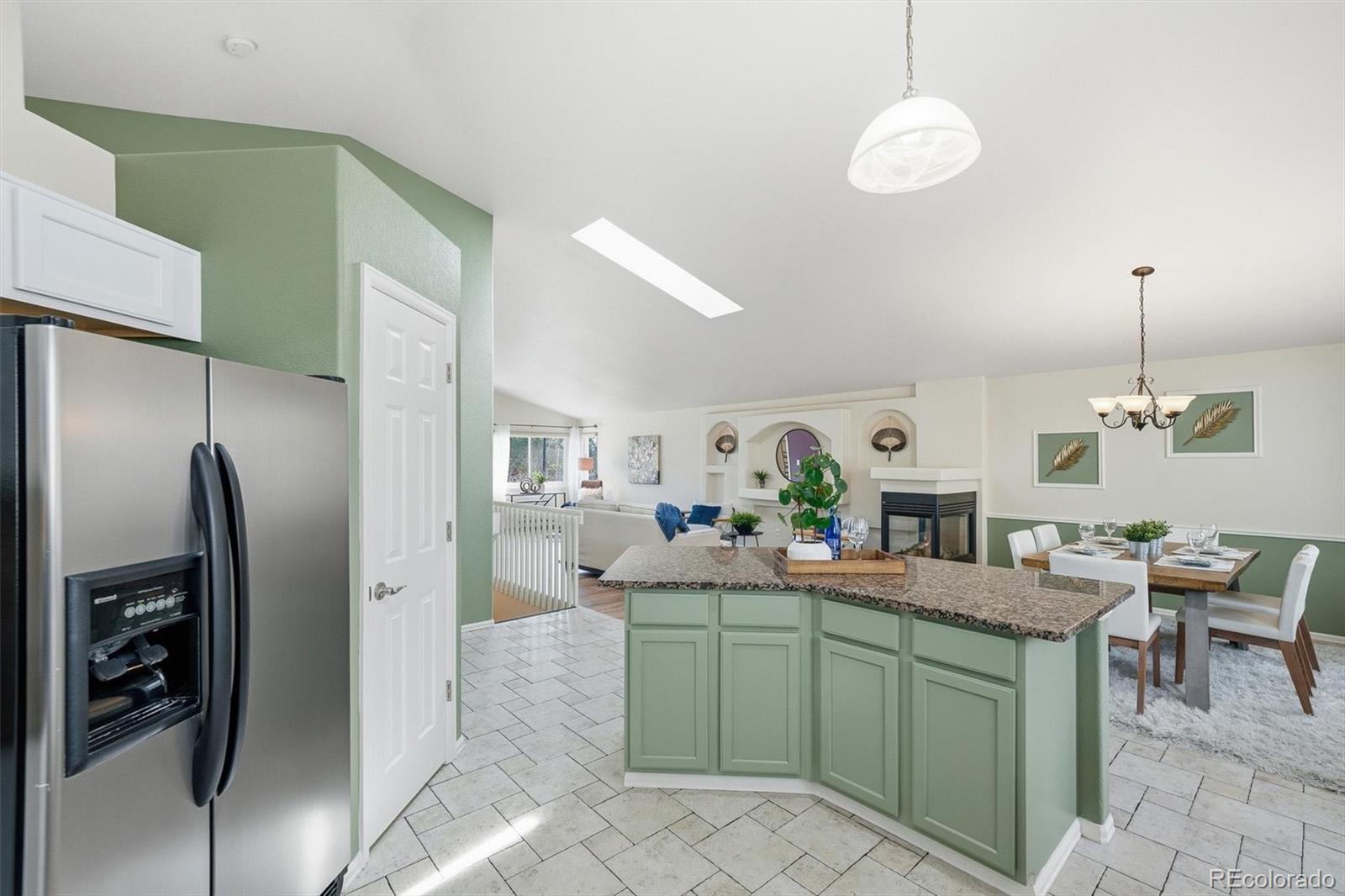 MLS Image #11 for 13521  albion street,thornton, Colorado