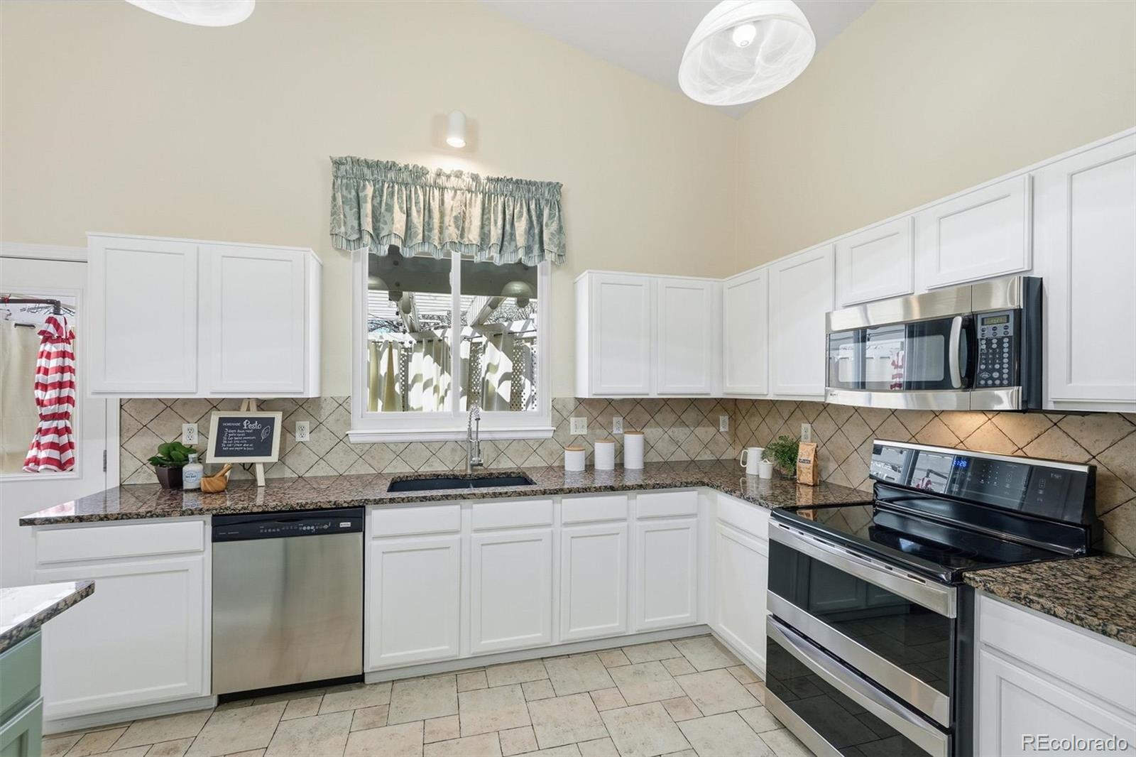 MLS Image #12 for 13521  albion street,thornton, Colorado
