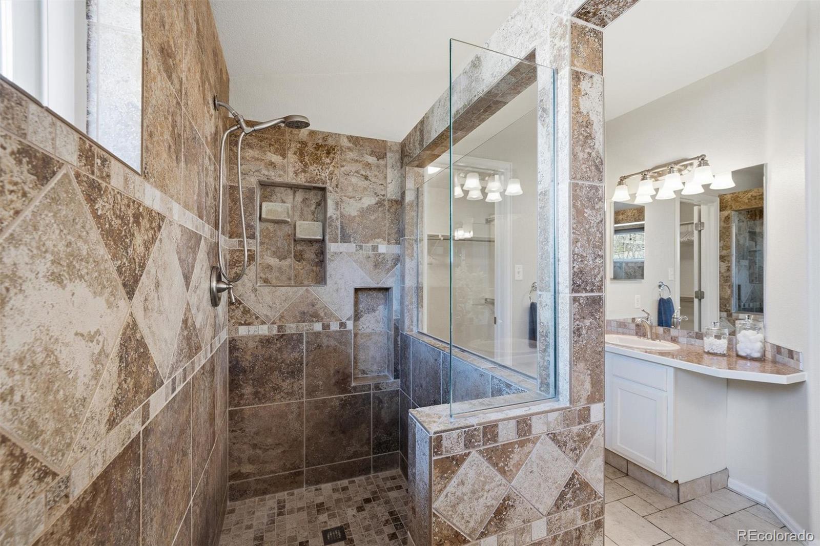 MLS Image #17 for 13521  albion street,thornton, Colorado