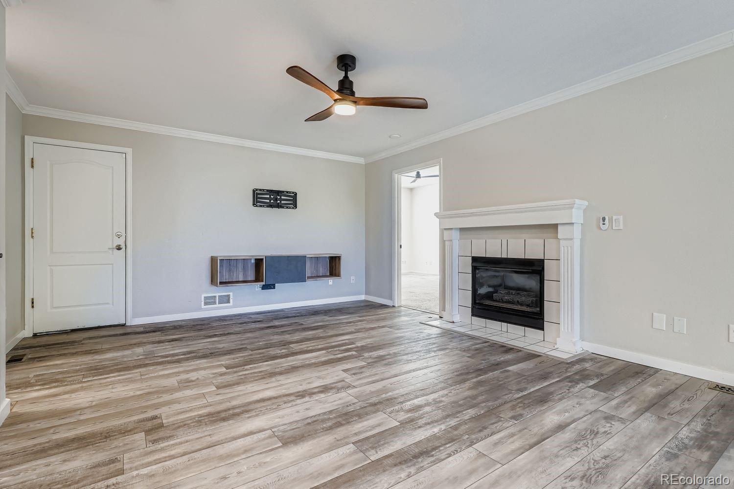 MLS Image #12 for 19827 e prentice avenue,centennial, Colorado