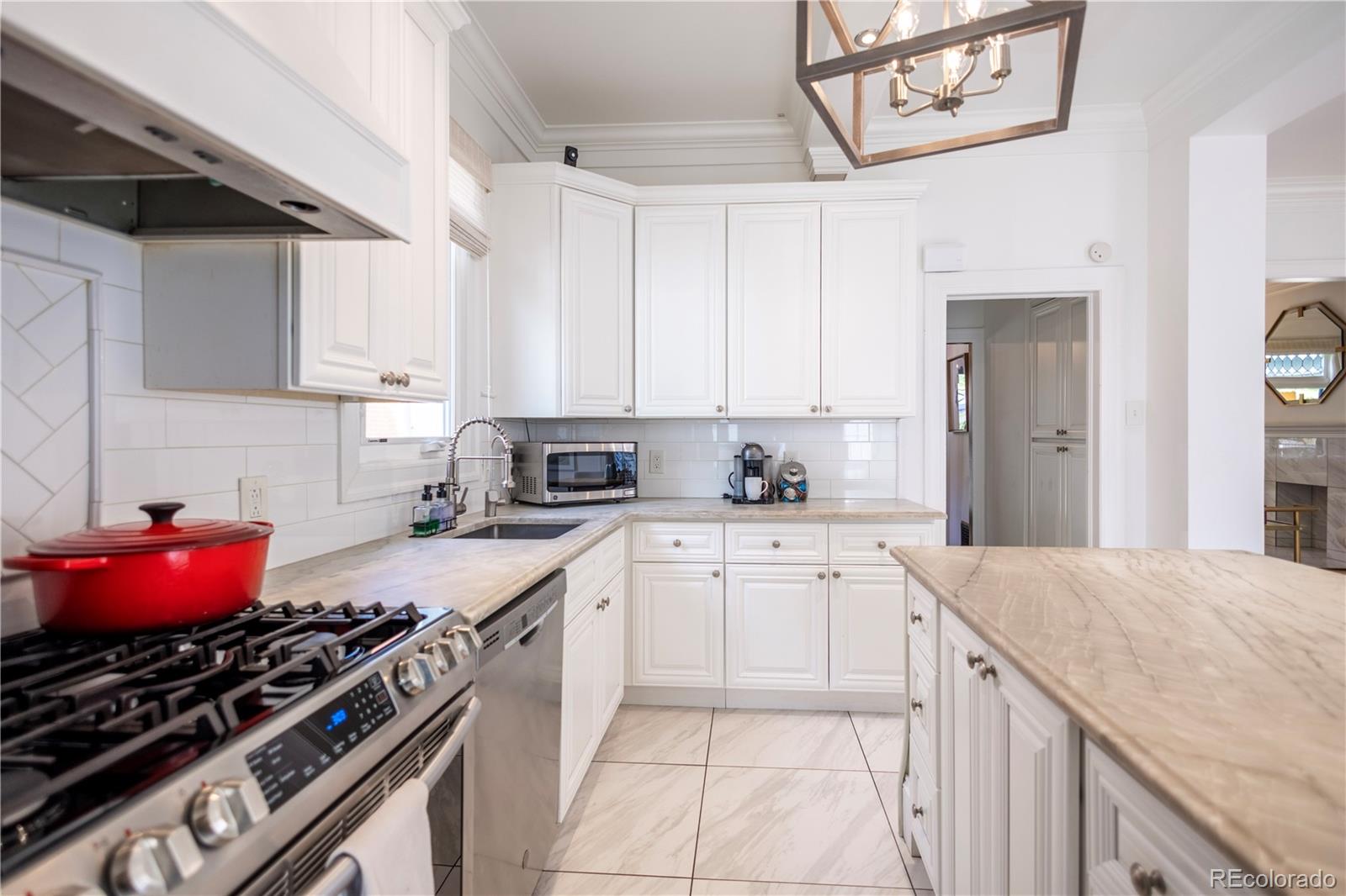 MLS Image #17 for 133 s emerson street,denver, Colorado