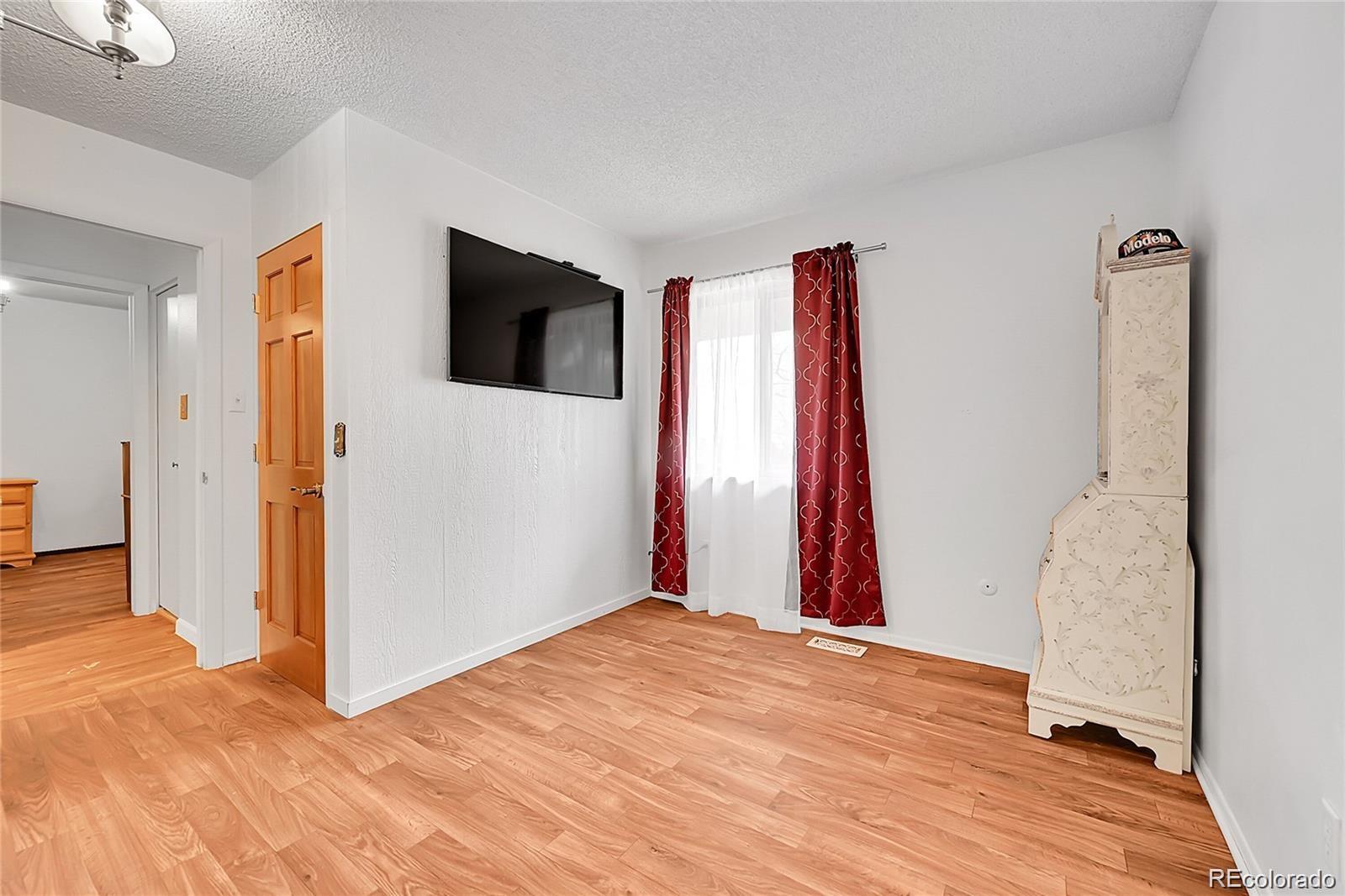 MLS Image #13 for 1669 s uvalda street,aurora, Colorado