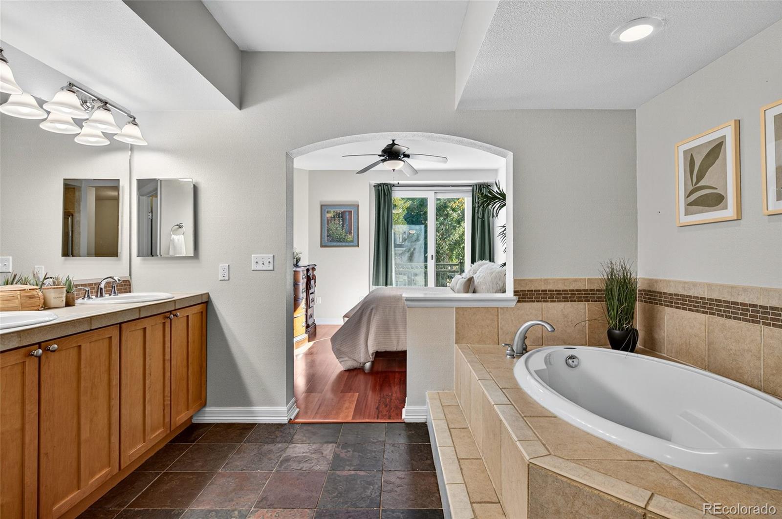 MLS Image #23 for 1705  gaylord street 108,denver, Colorado