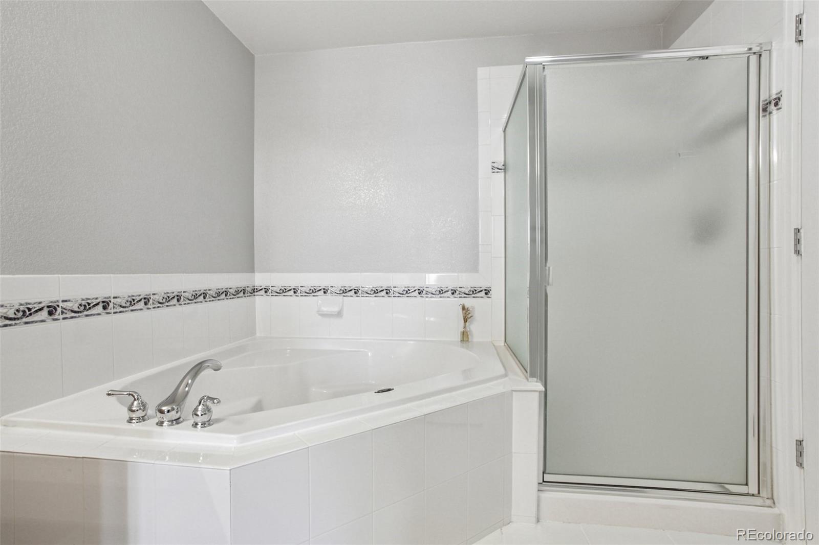 MLS Image #16 for 1747 n pearl street 106,denver, Colorado
