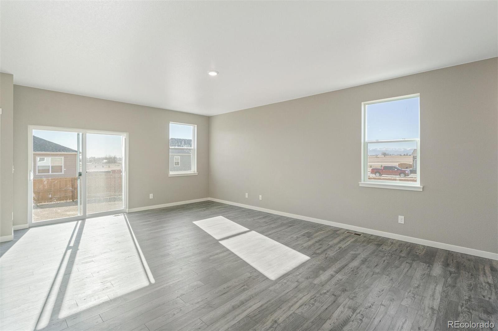 MLS Image #7 for 972  tallus street,lochbuie, Colorado