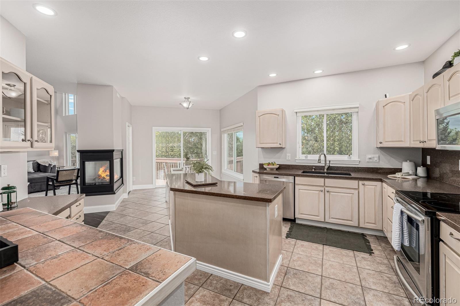 MLS Image #13 for 11641 w 83rd place,arvada, Colorado