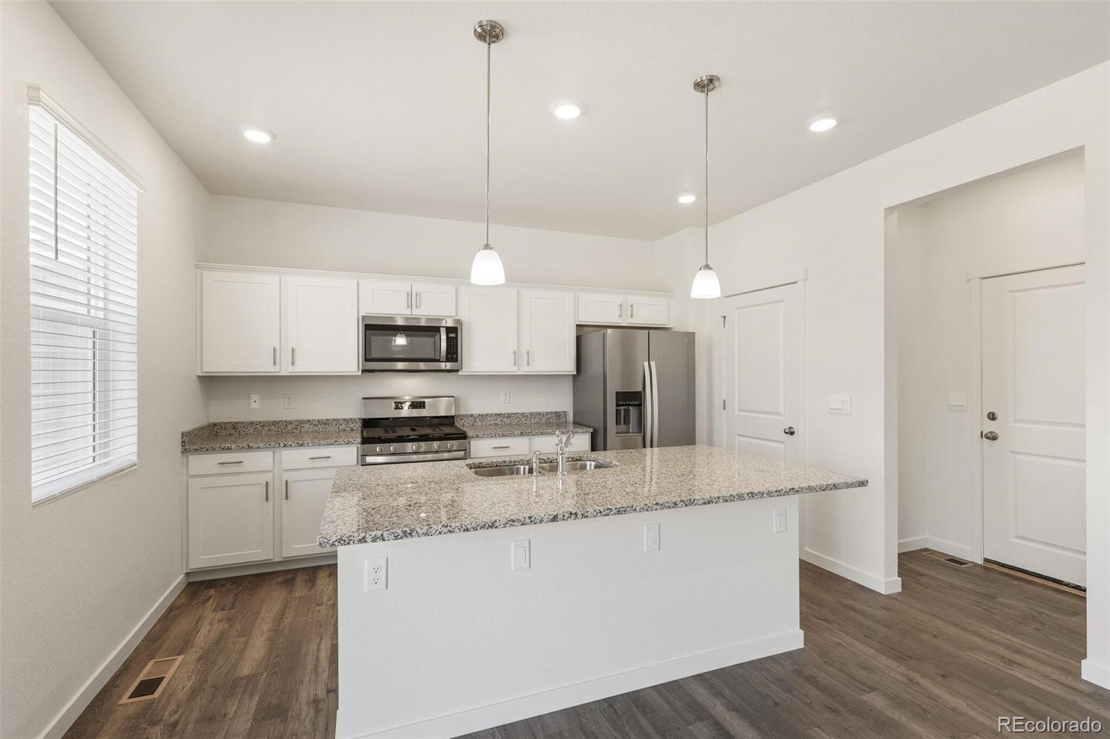 MLS Image #13 for 982  tallus street,lochbuie, Colorado