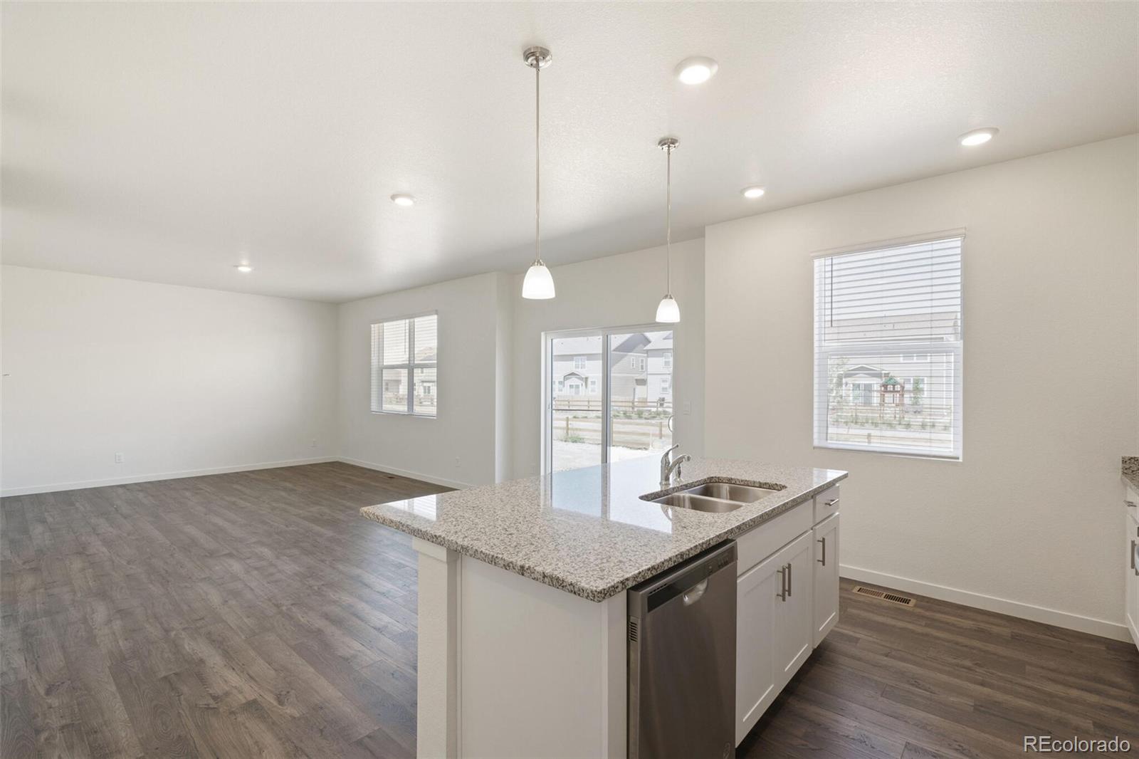 MLS Image #15 for 982  tallus street,lochbuie, Colorado