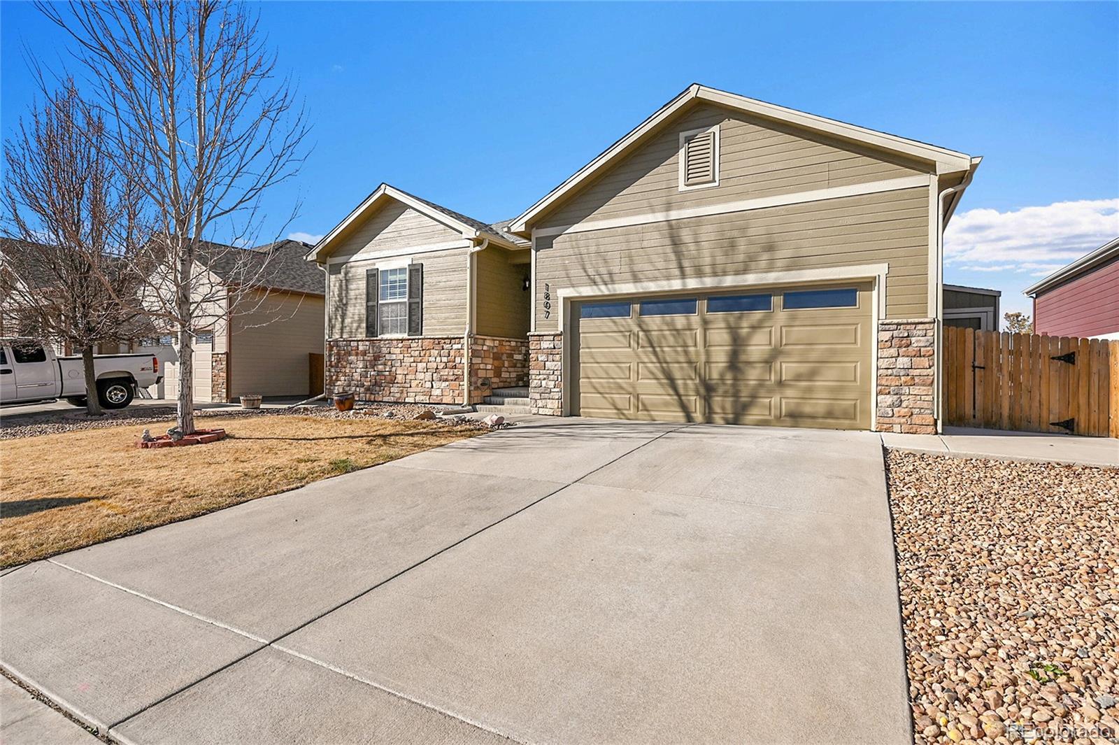MLS Image #2 for 1807  homestead drive,fort lupton, Colorado