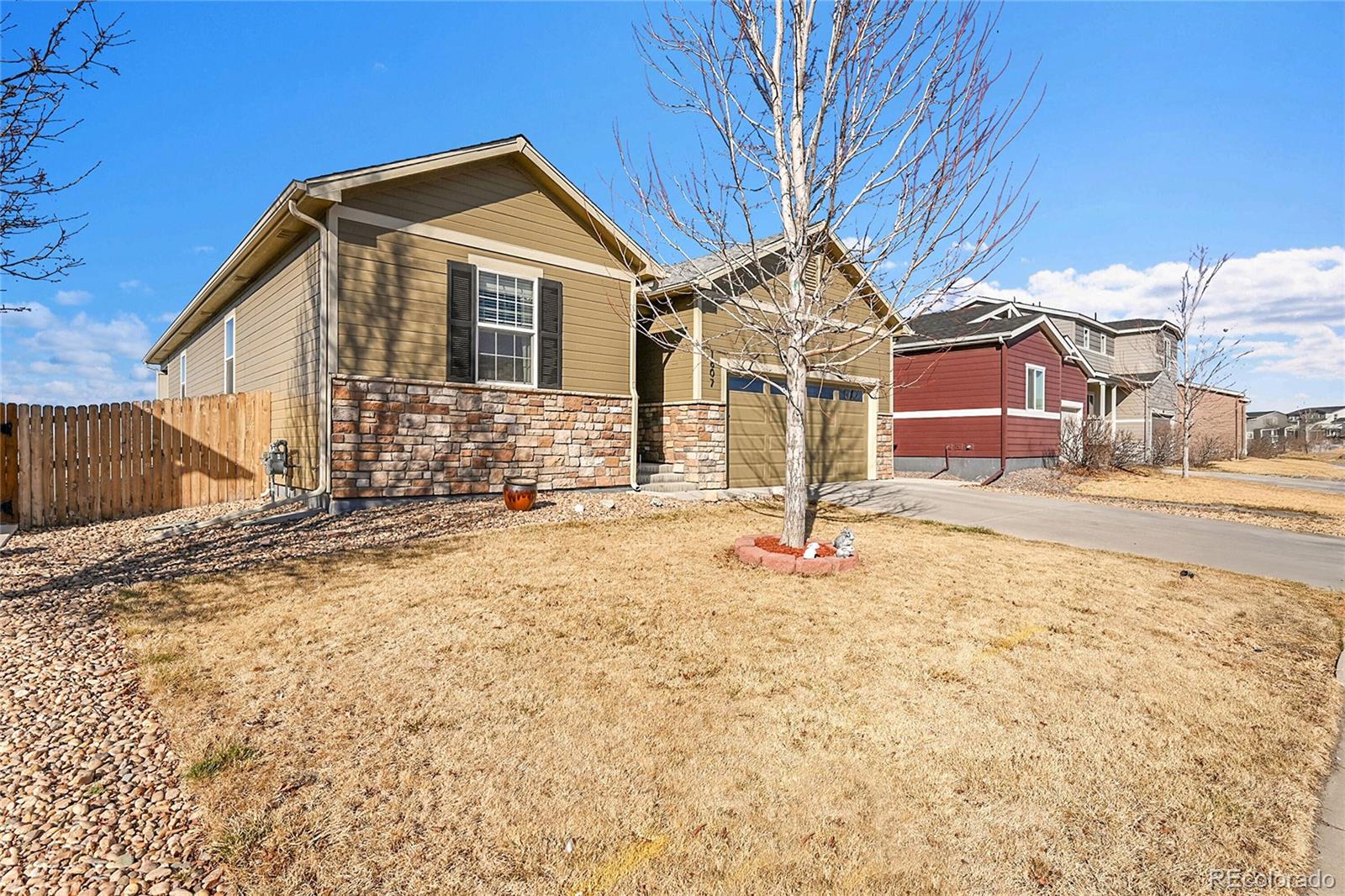 MLS Image #3 for 1807  homestead drive,fort lupton, Colorado