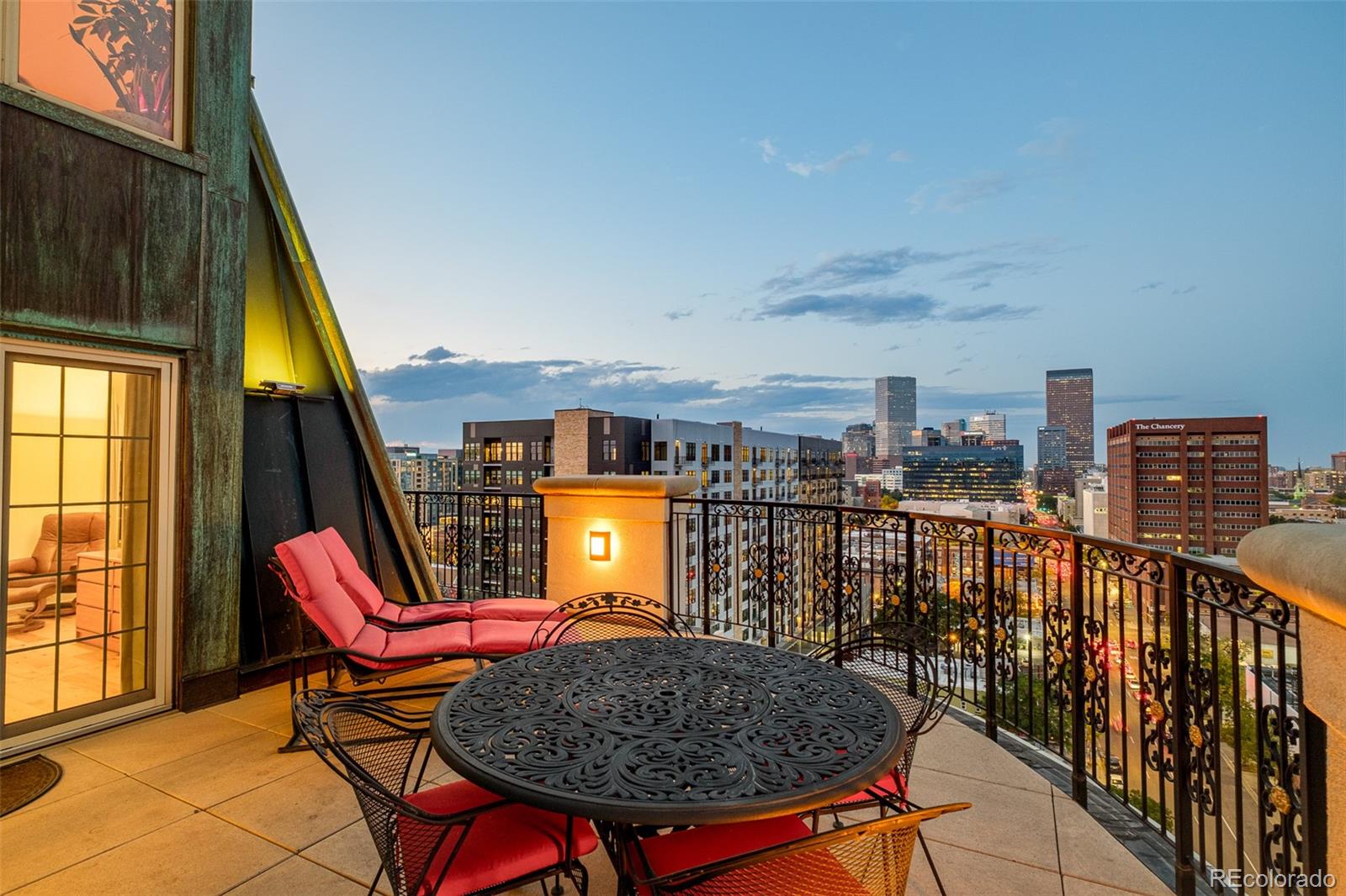 MLS Image #28 for 975 n lincoln street 14d,denver, Colorado