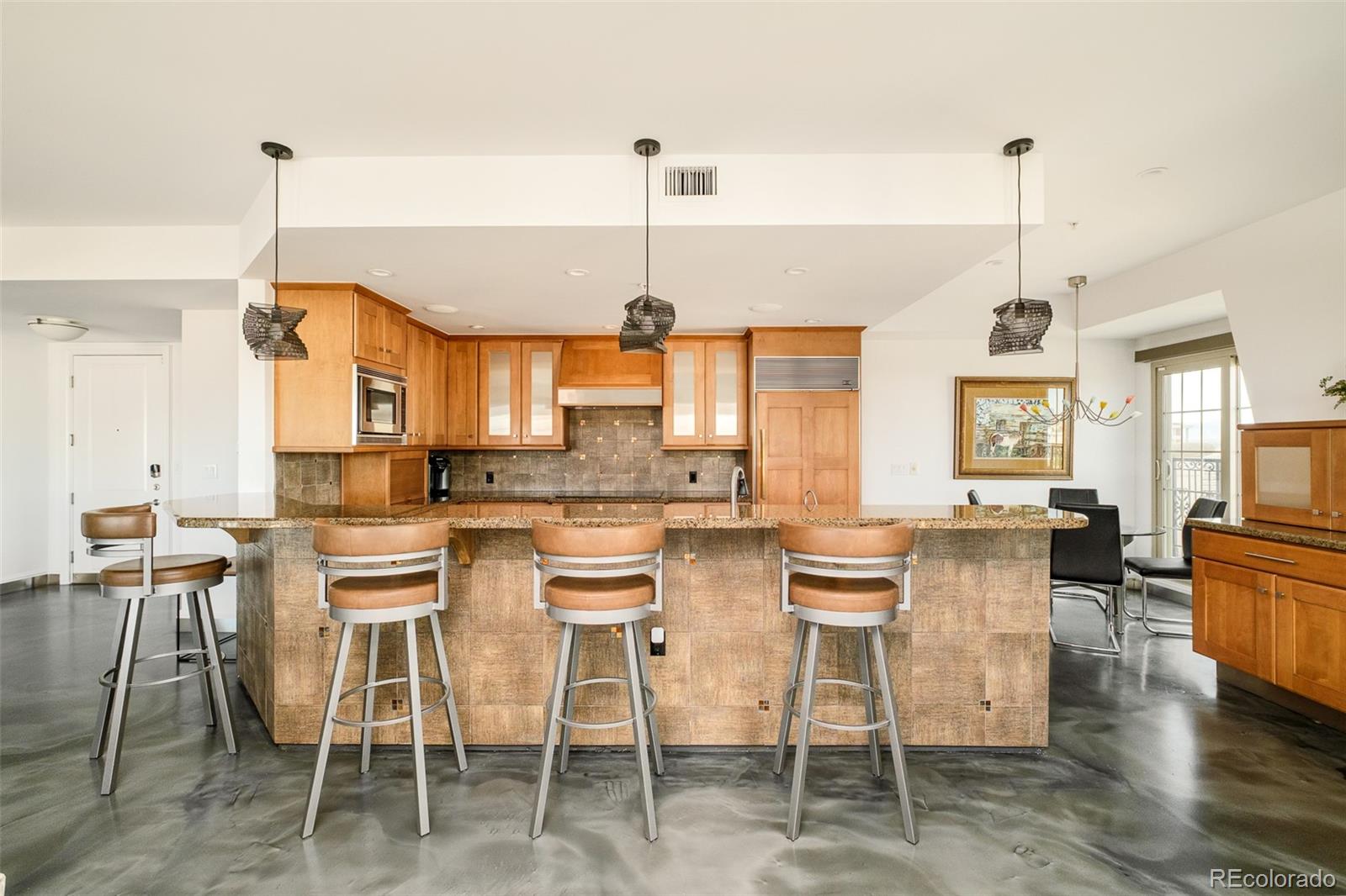 MLS Image #8 for 975 n lincoln street 14d,denver, Colorado