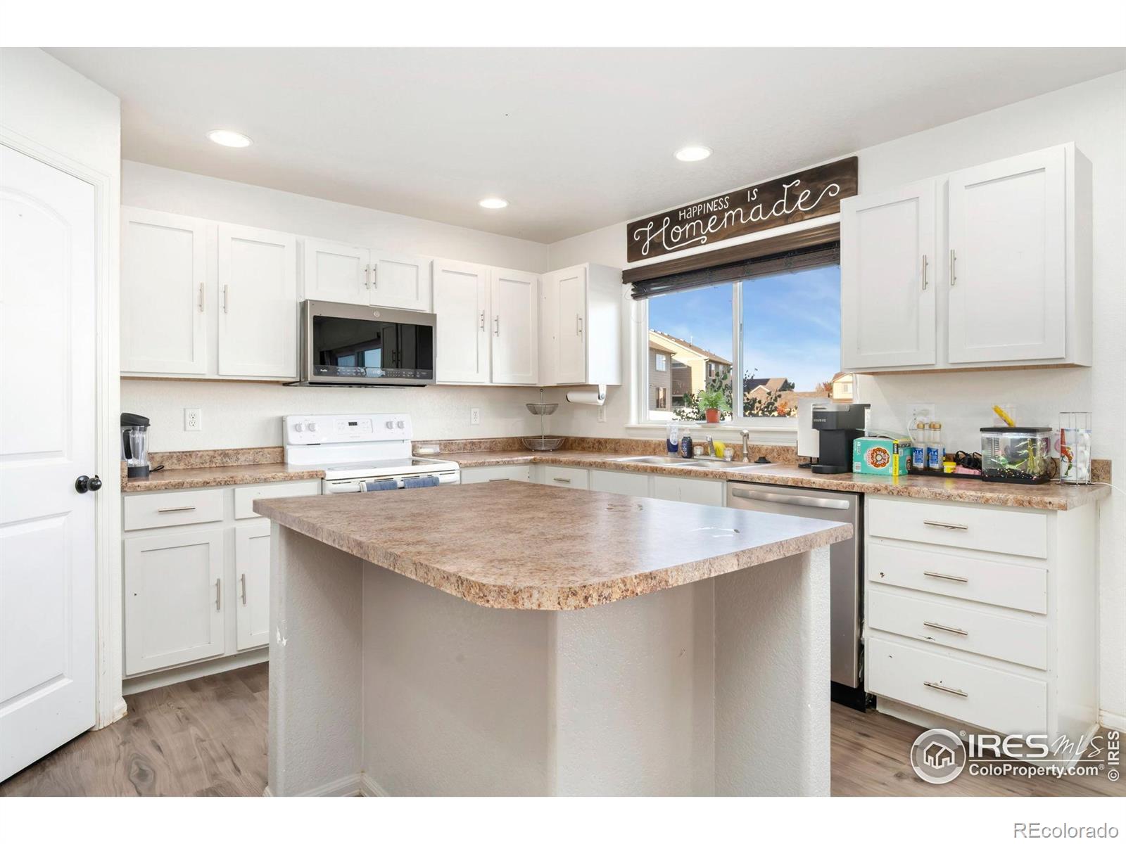 MLS Image #6 for 1112  79th avenue,greeley, Colorado