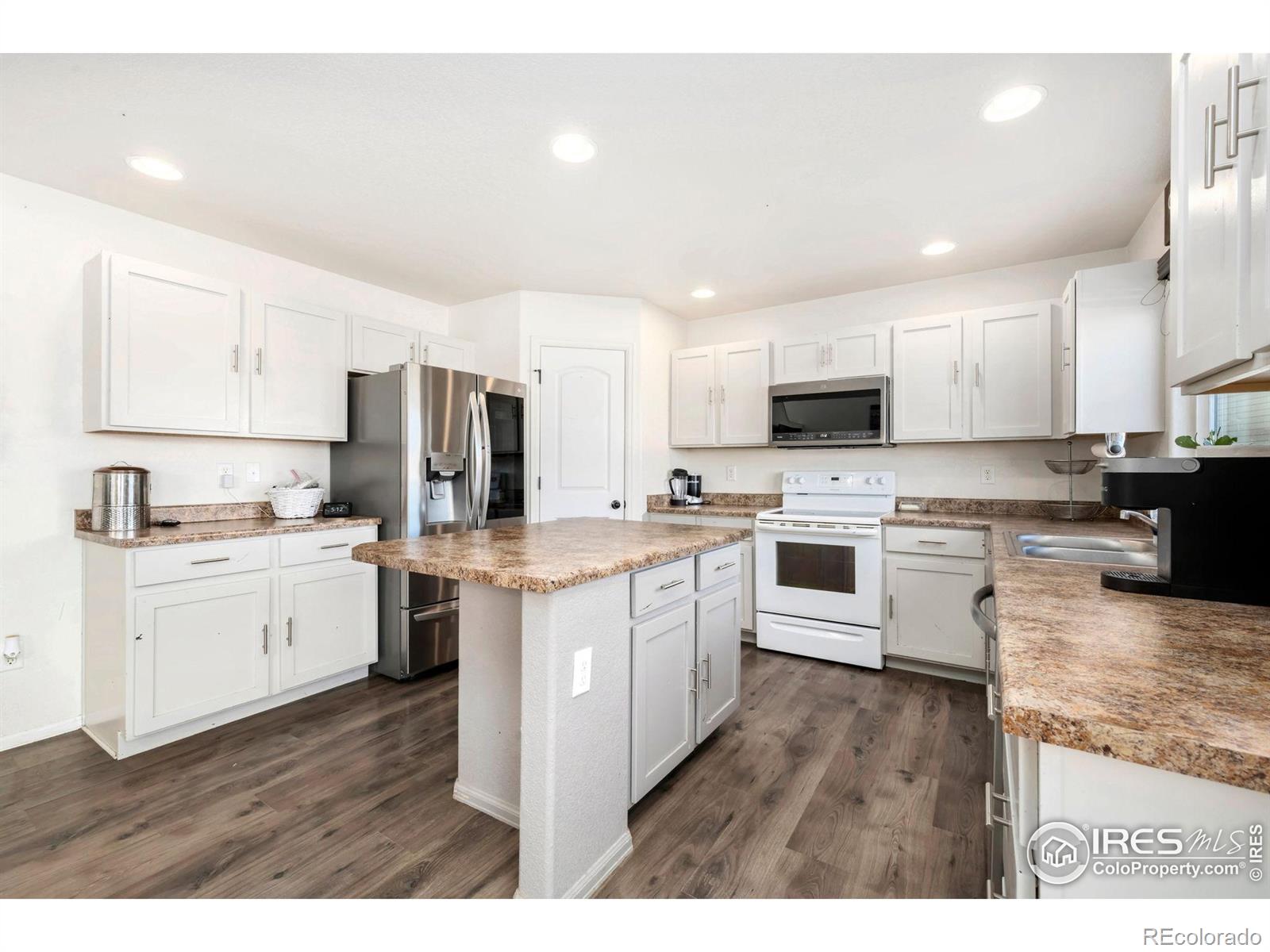 MLS Image #7 for 1112  79th avenue,greeley, Colorado