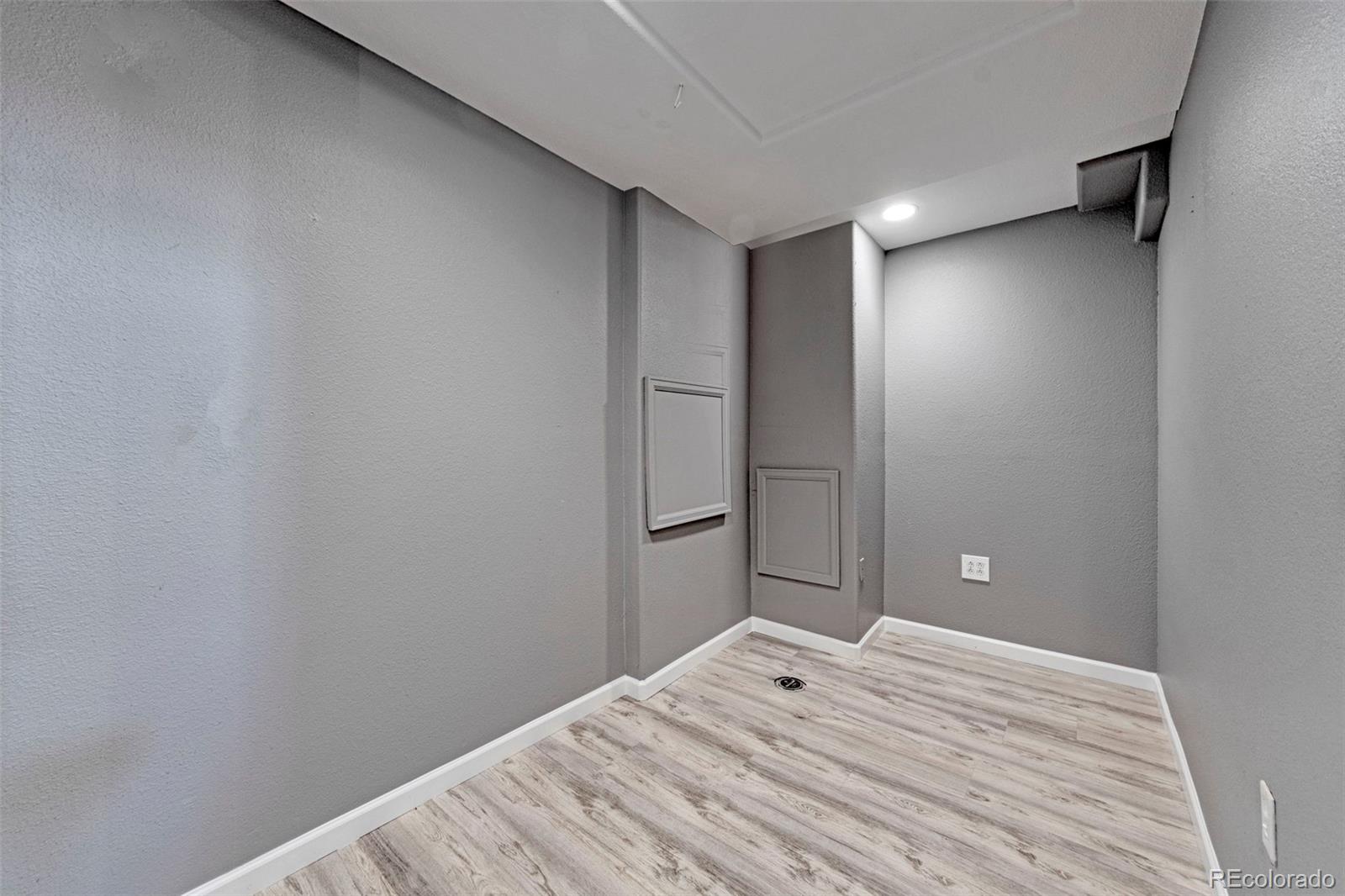 MLS Image #11 for 19880 e 59th place,aurora, Colorado