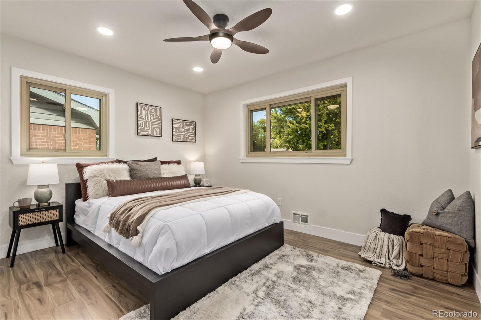 MLS Image #11 for 2061 s stuart street,denver, Colorado