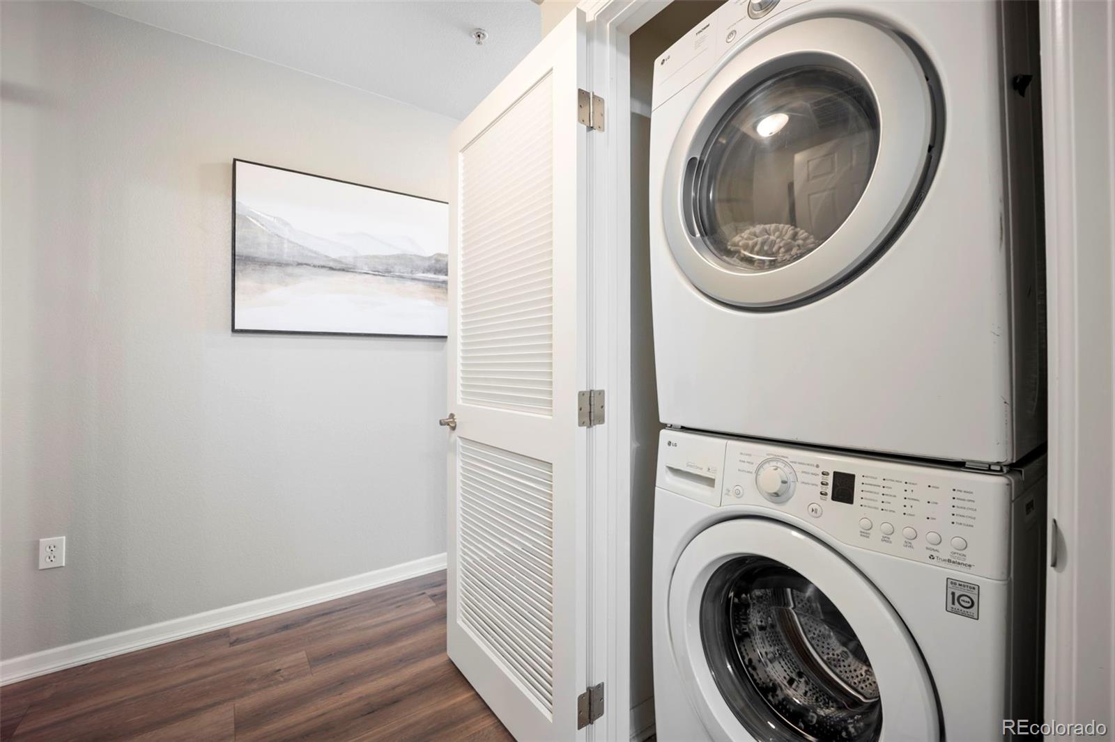 MLS Image #16 for 1623  saint paul street 203,denver, Colorado