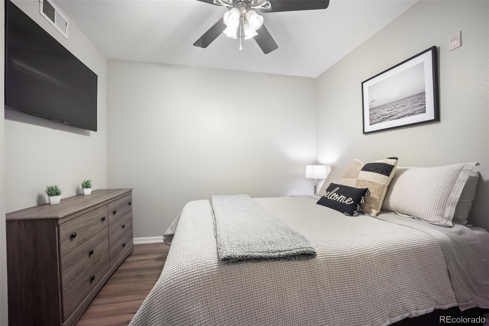 MLS Image #17 for 1623  saint paul street 203,denver, Colorado