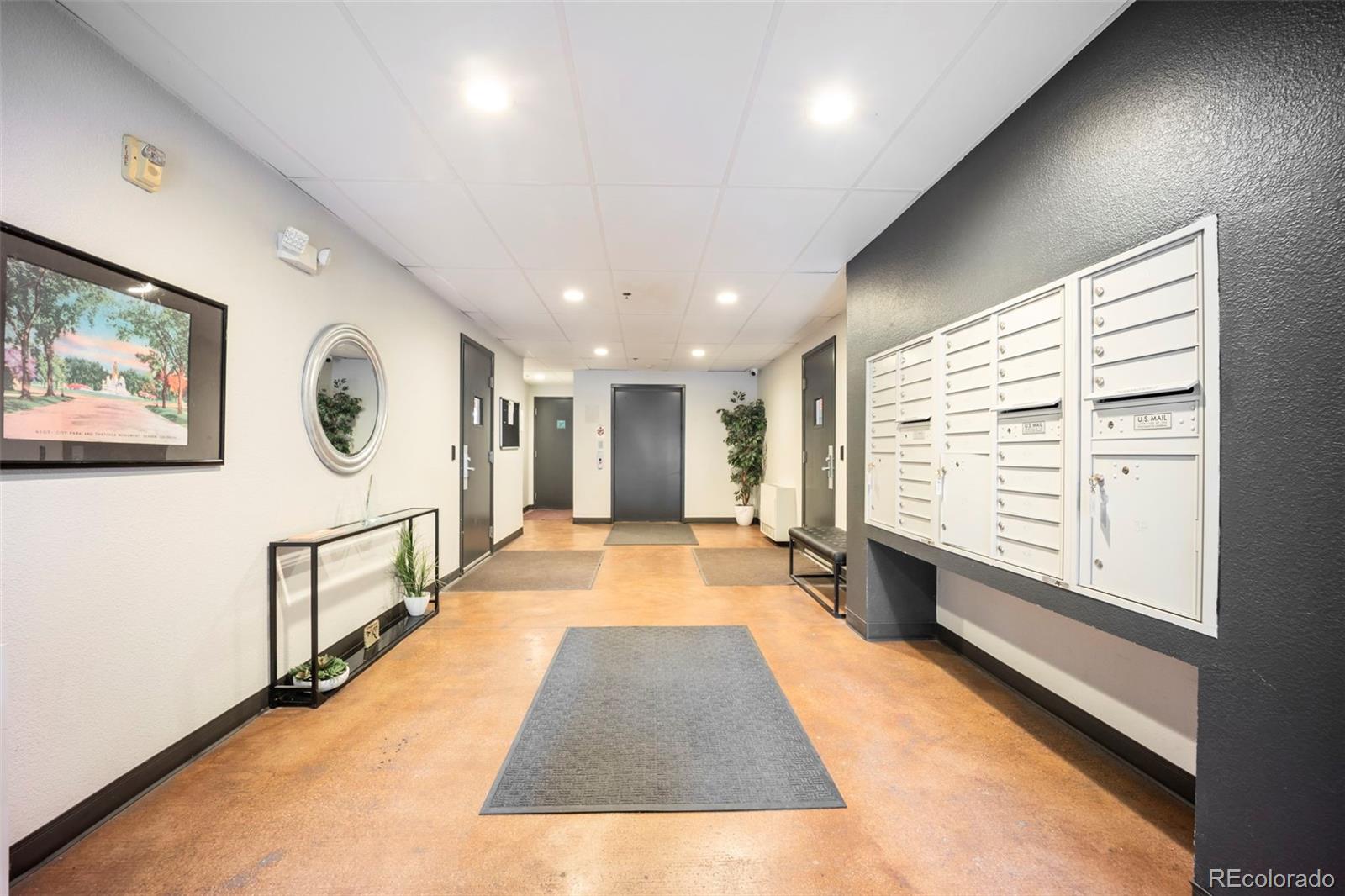 MLS Image #19 for 1623  saint paul street 203,denver, Colorado