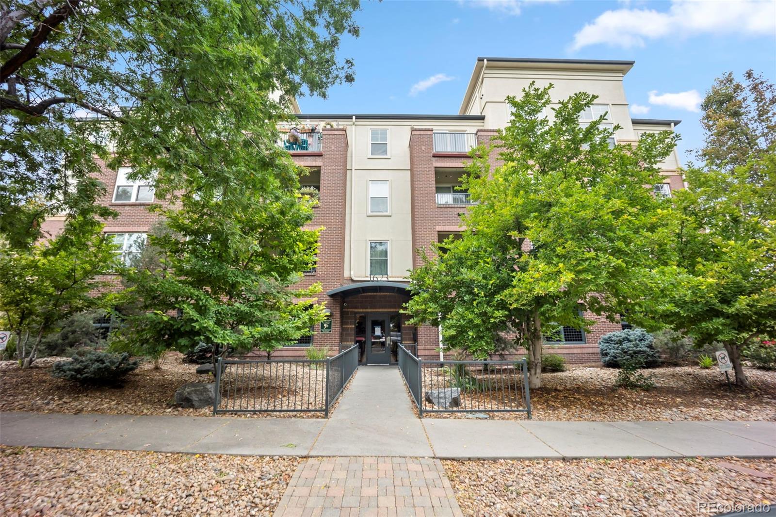 MLS Image #21 for 1623  saint paul street 203,denver, Colorado