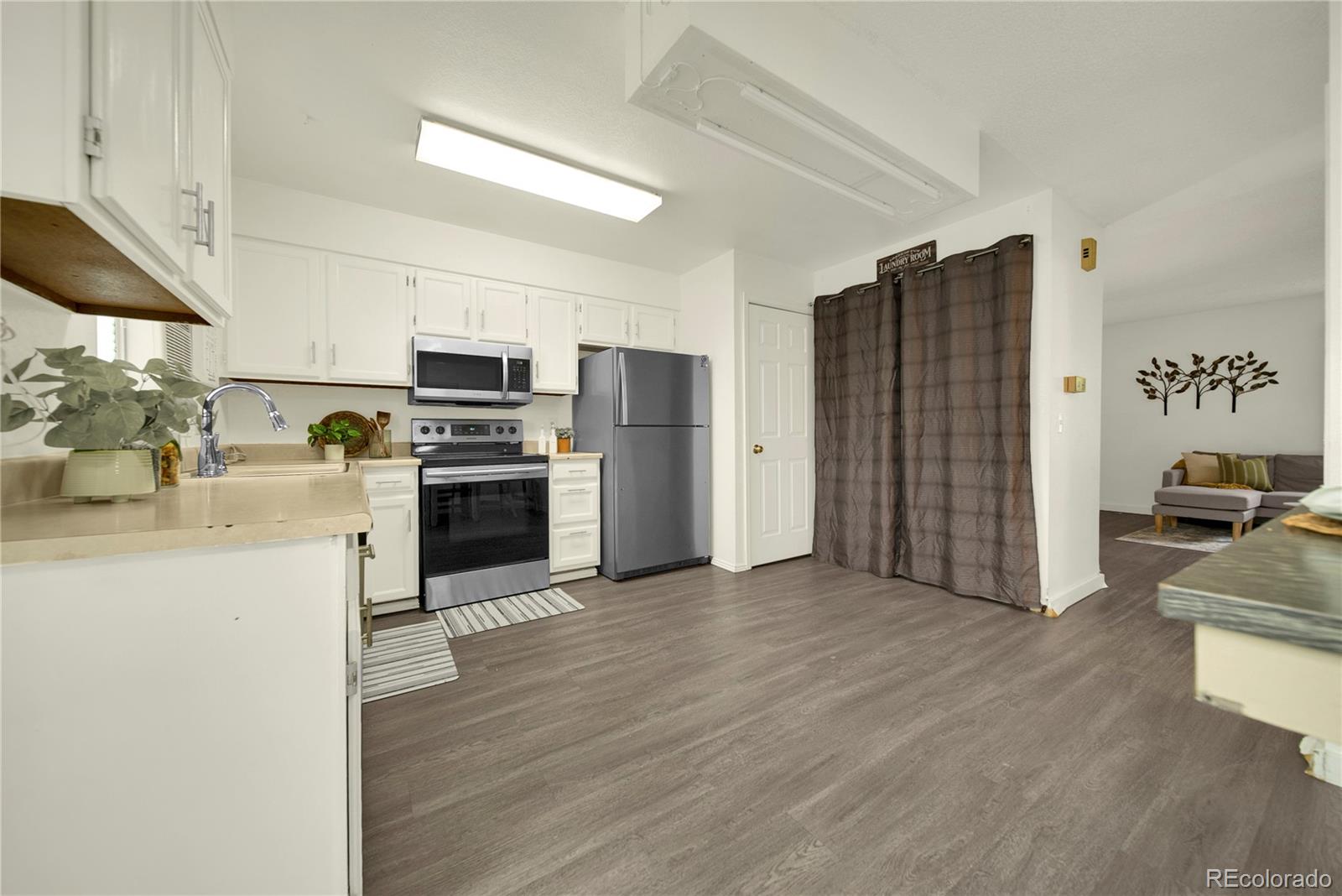MLS Image #12 for 1639 s ivory circle g,aurora, Colorado