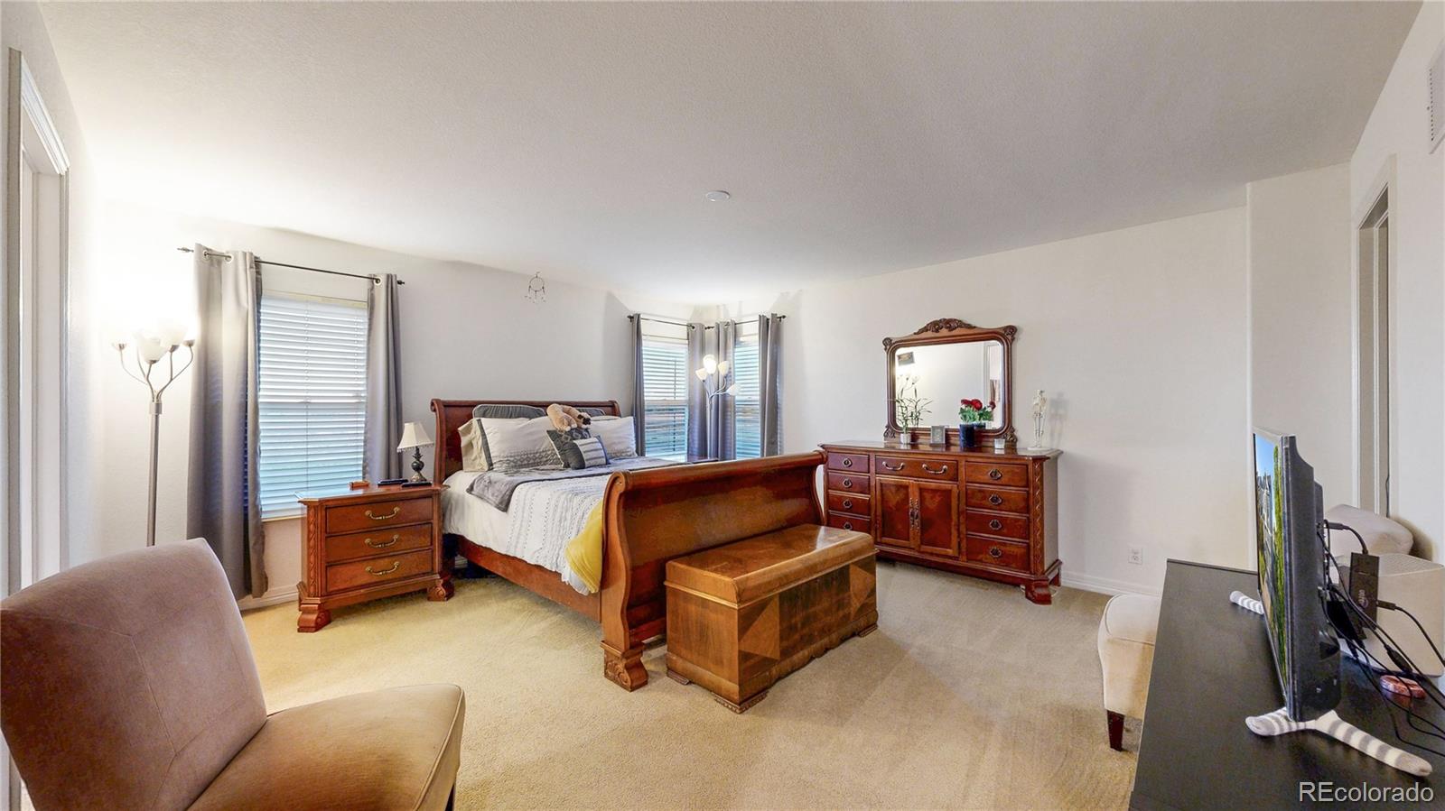 MLS Image #17 for 16159  randolph place,denver, Colorado