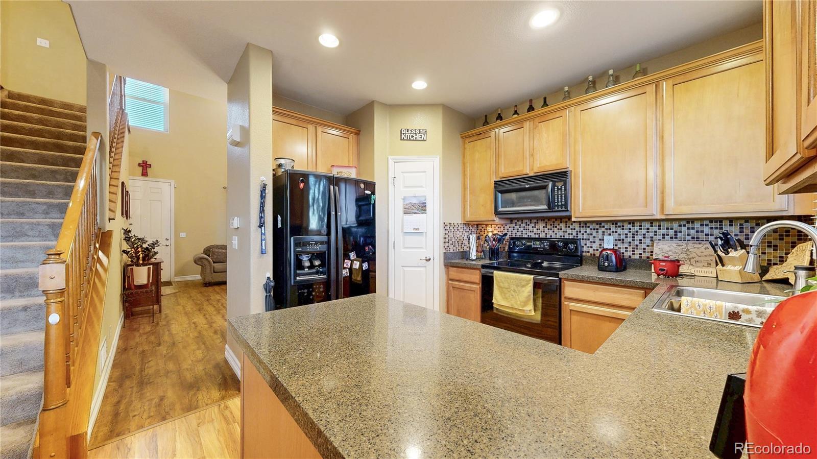 MLS Image #9 for 16159  randolph place,denver, Colorado
