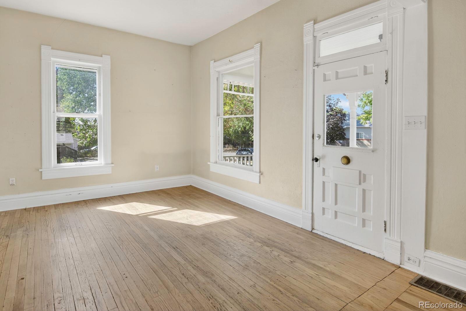 MLS Image #8 for 222  bowen street,longmont, Colorado