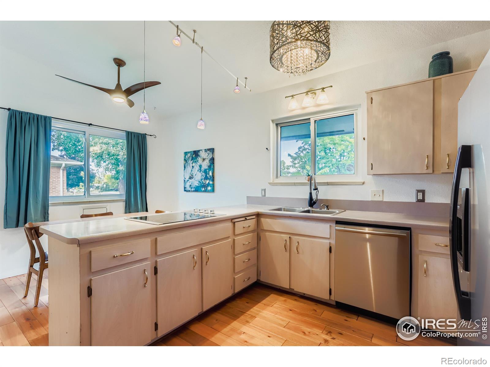 MLS Image #11 for 685  daphne street,broomfield, Colorado