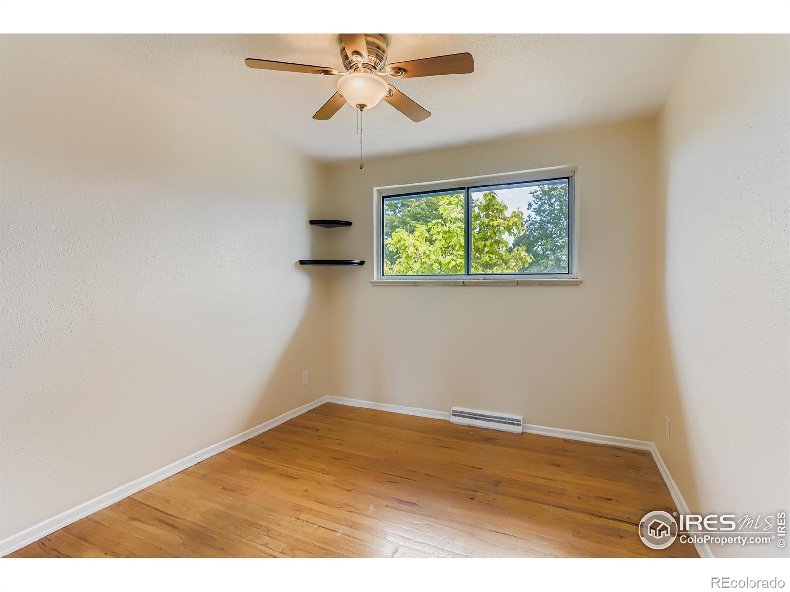 MLS Image #18 for 685  daphne street,broomfield, Colorado