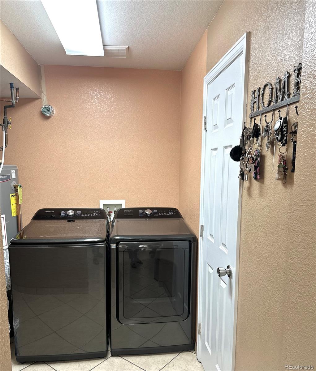 MLS Image #8 for 20476  robins drive,denver, Colorado