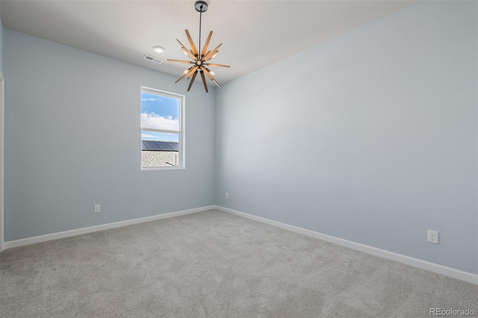 MLS Image #23 for 2923  pershing street,strasburg, Colorado