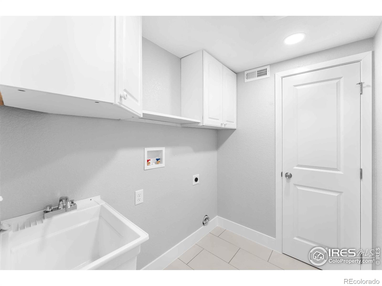 MLS Image #23 for 1426  macpool street,dacono, Colorado