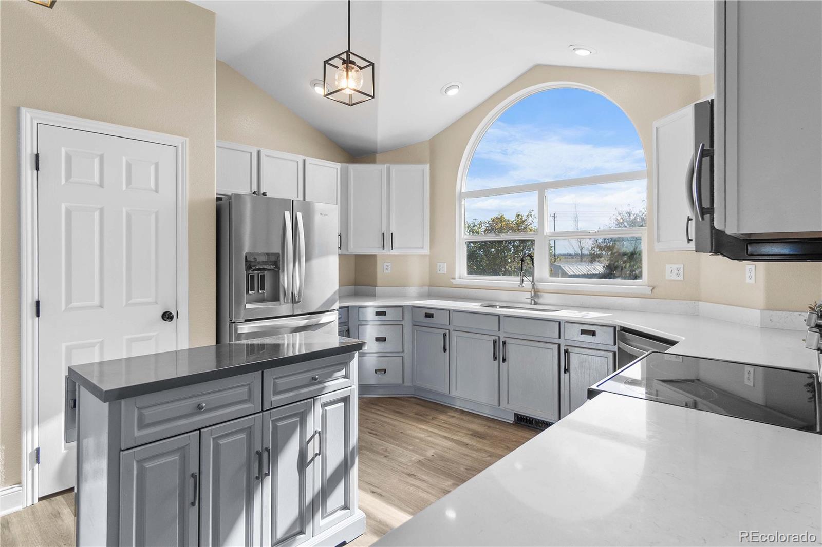 MLS Image #15 for 55580 e 39th avenue,strasburg, Colorado