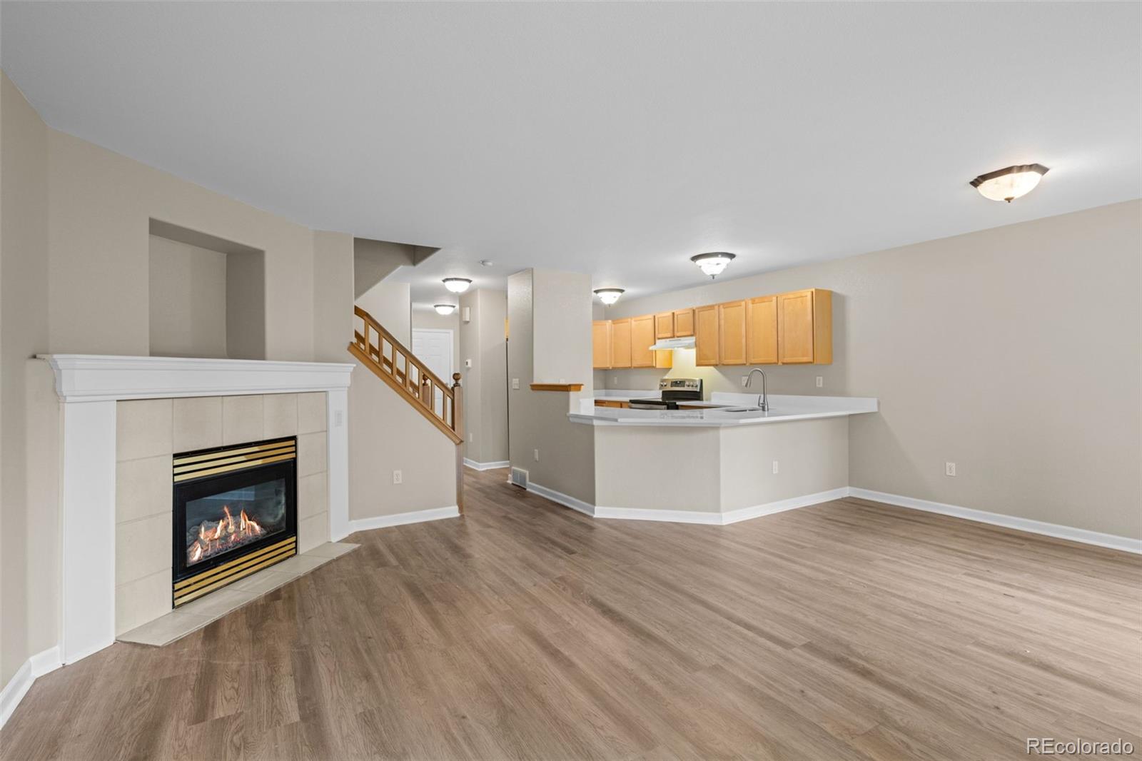 MLS Image #5 for 736  gateway circle,lafayette, Colorado