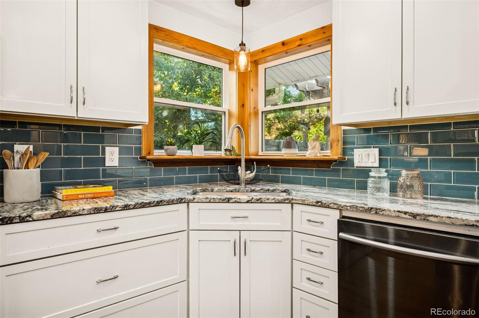 MLS Image #7 for 6537  otis street,arvada, Colorado