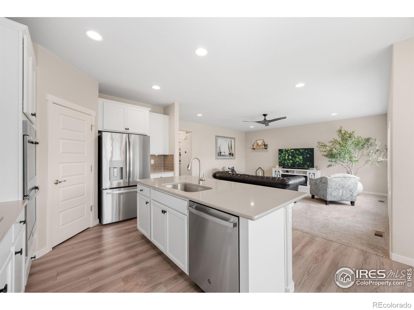 MLS Image #10 for 1757  covered bridge parkway,windsor, Colorado