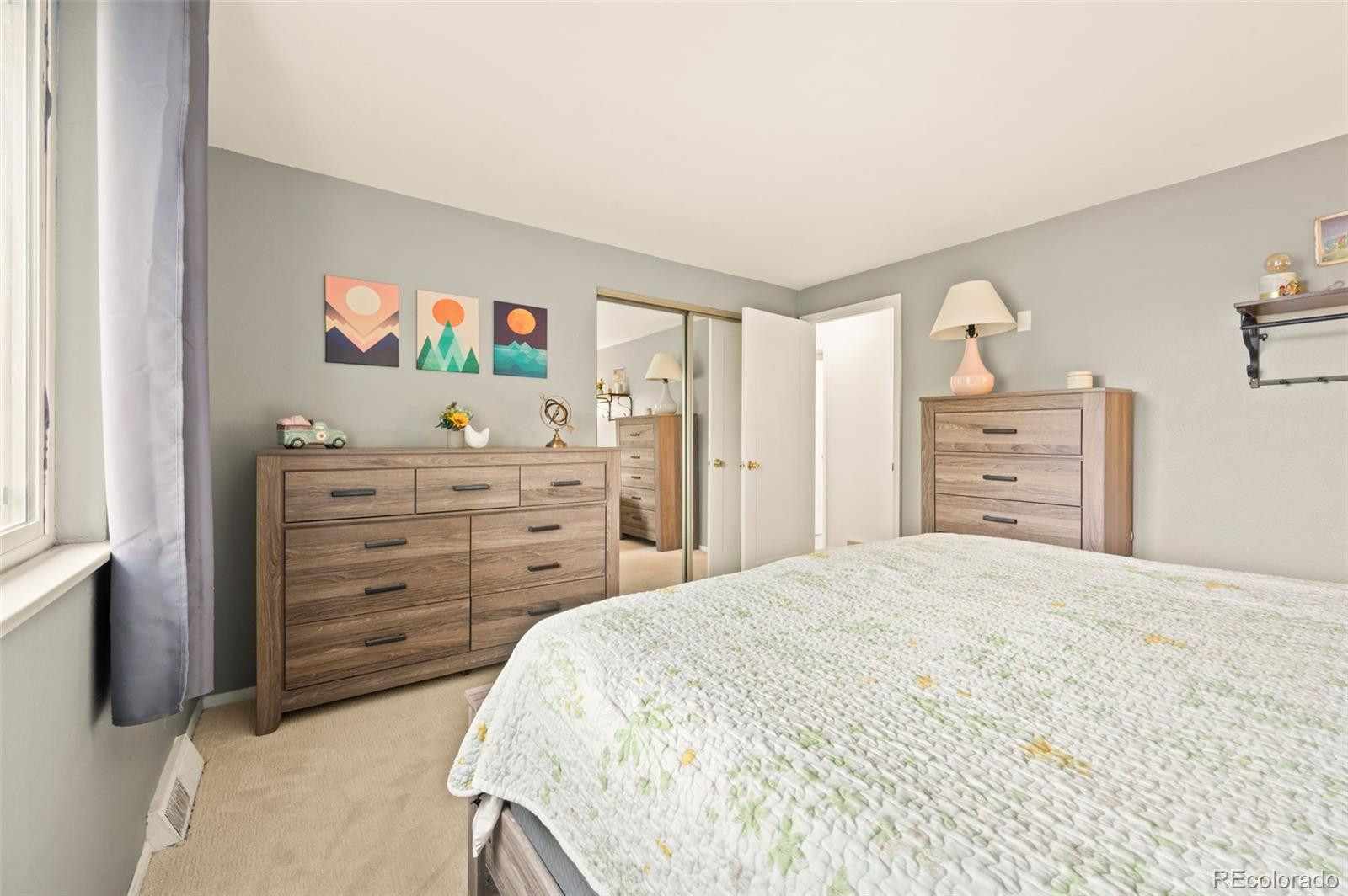 MLS Image #8 for 1966 s bryant street,denver, Colorado