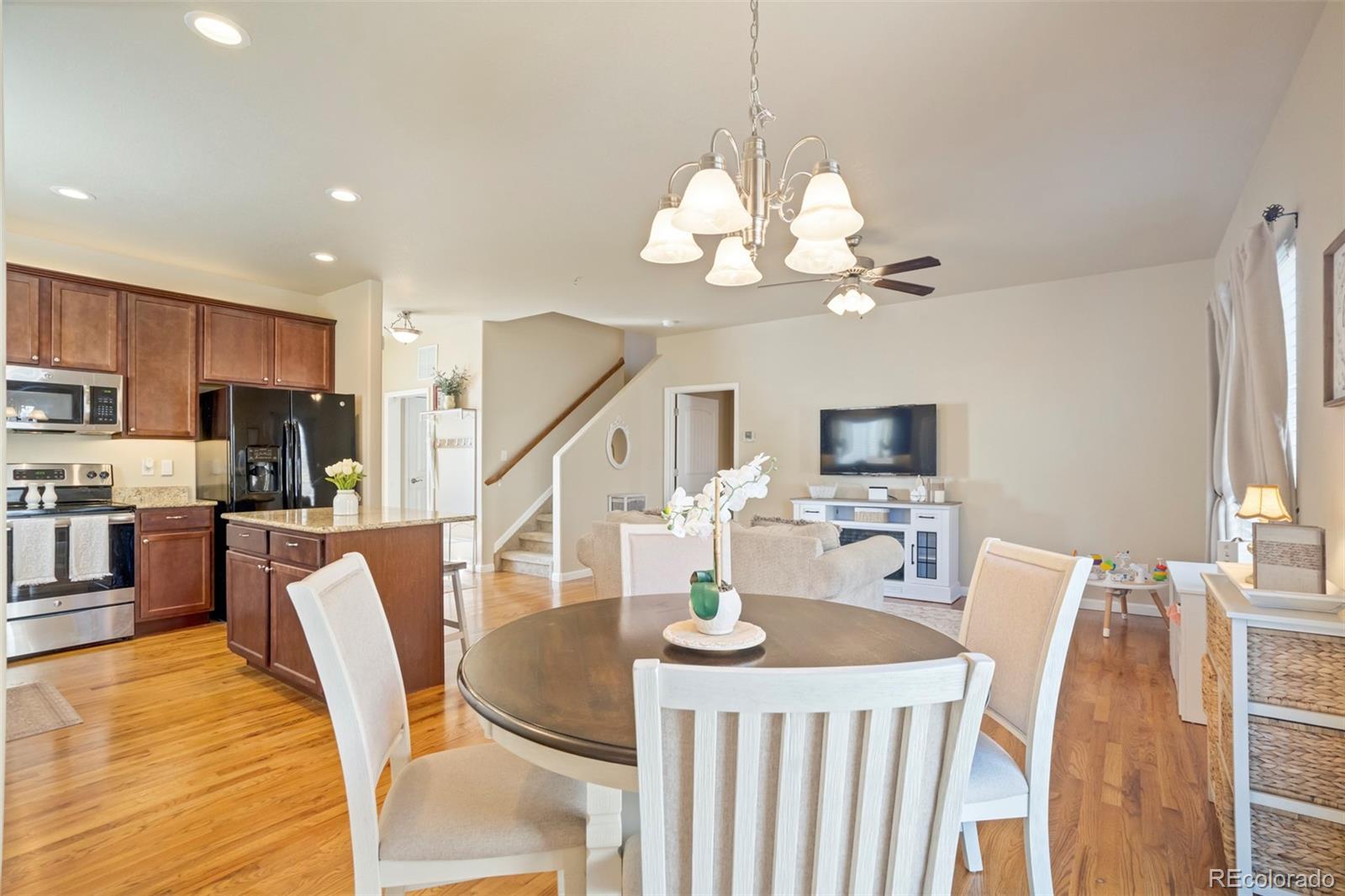 MLS Image #15 for 11572  farnese heights,peyton, Colorado