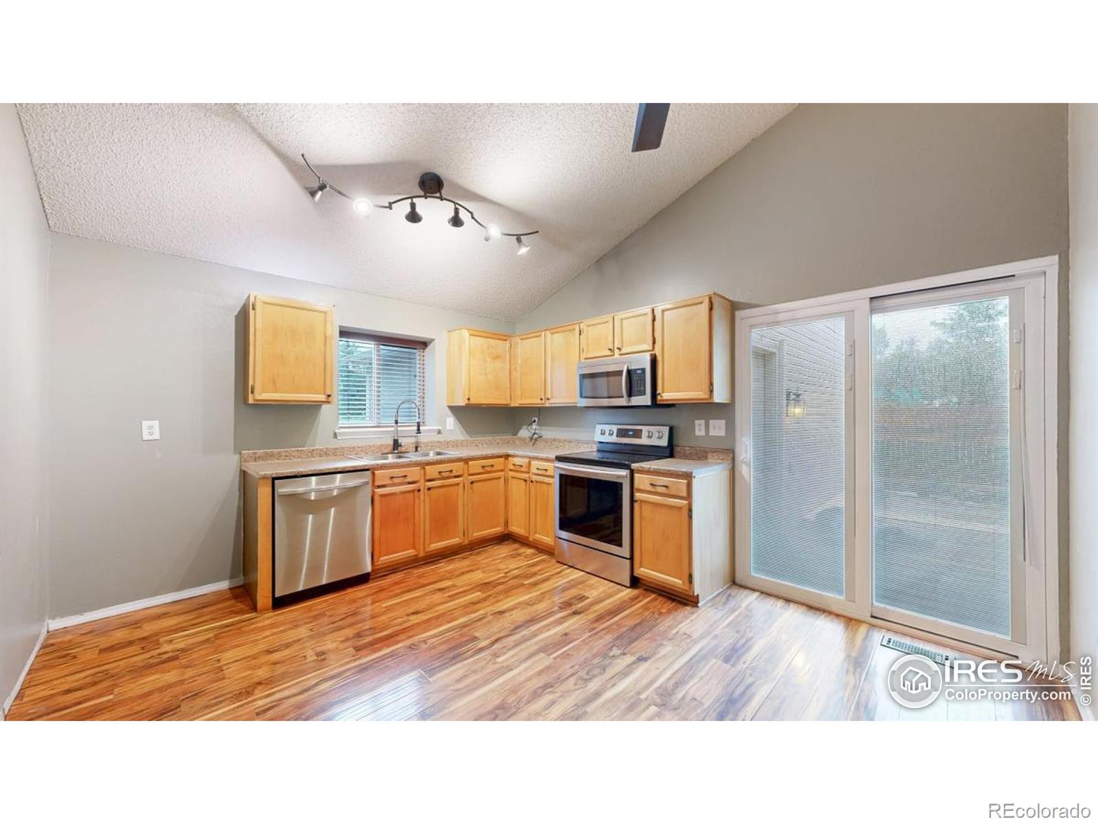 MLS Image #3 for 11572  lamar street,westminster, Colorado