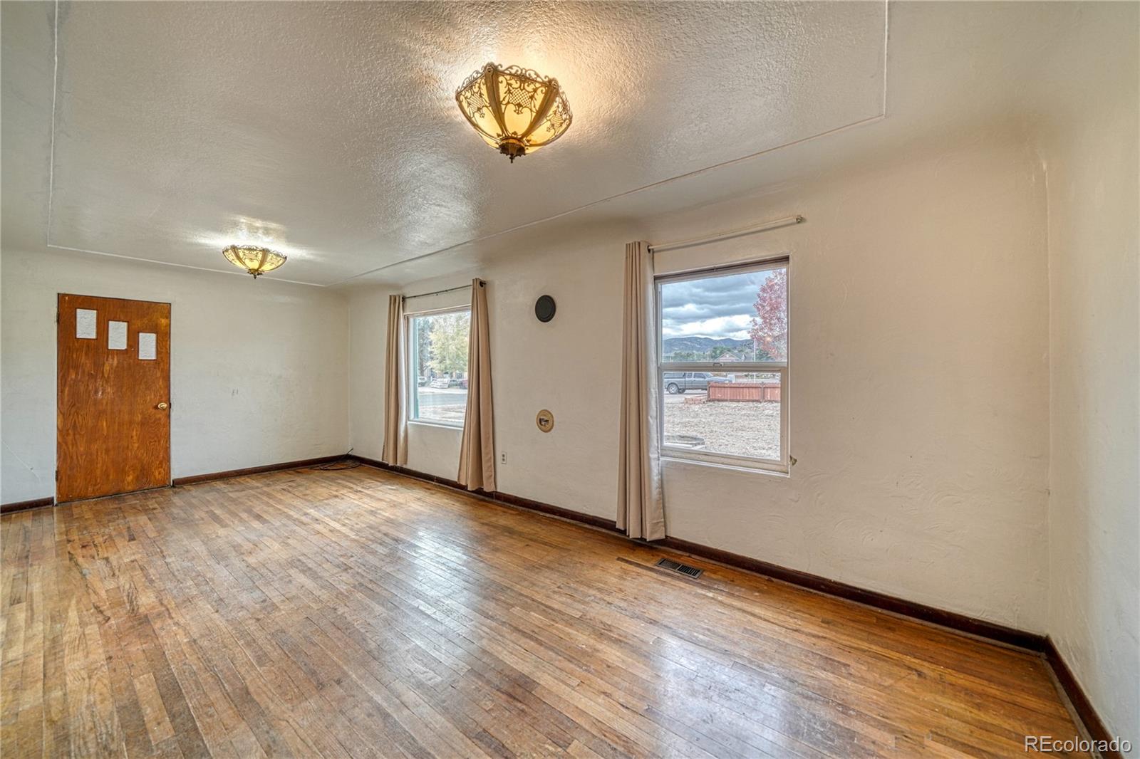 MLS Image #6 for 1345  e. street,salida, Colorado