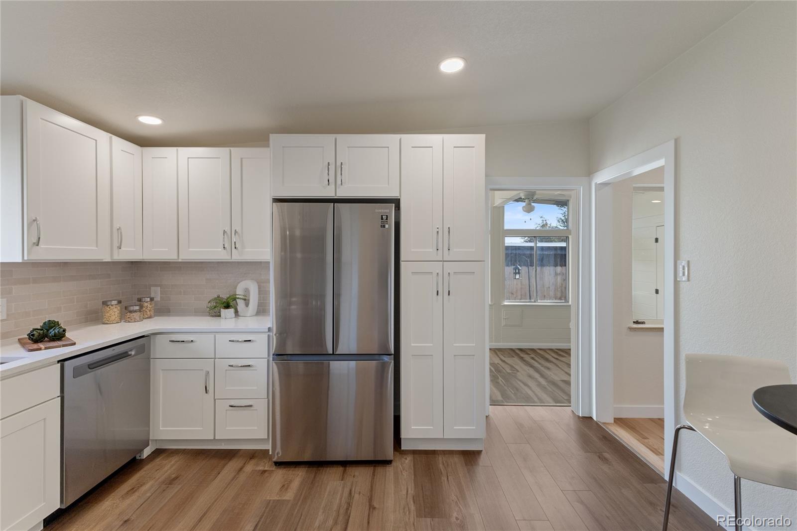 MLS Image #6 for 6055  cody street,arvada, Colorado