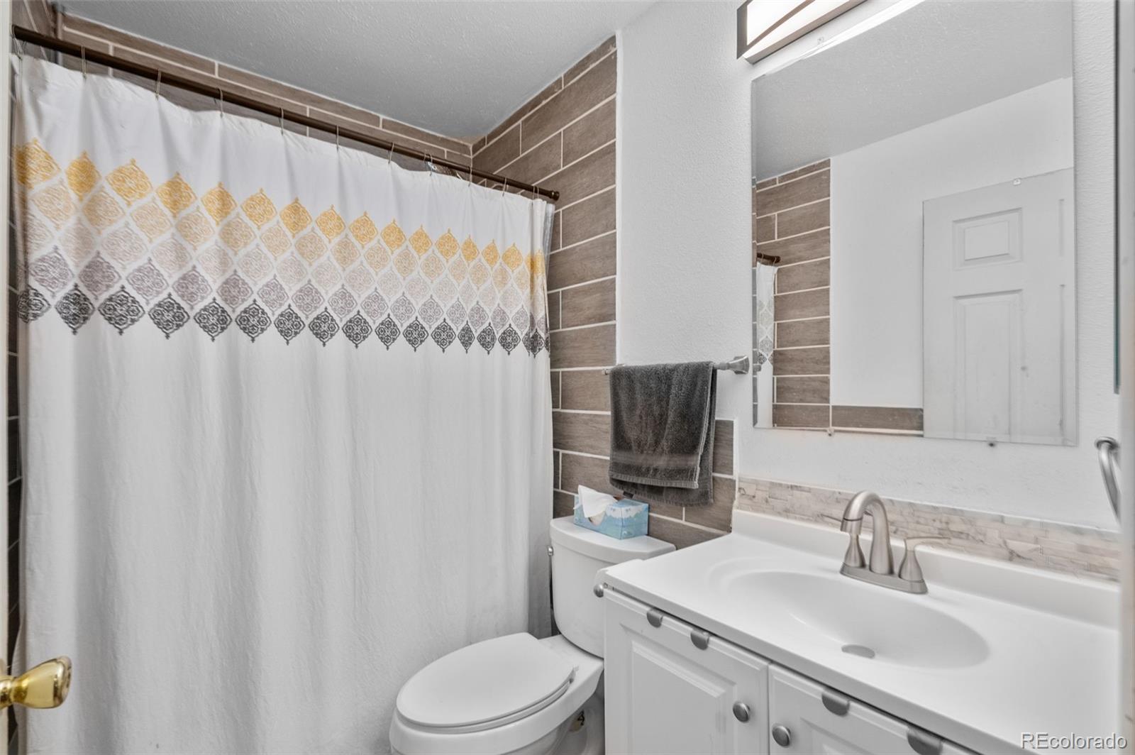 MLS Image #14 for 4310 e 107th court,thornton, Colorado