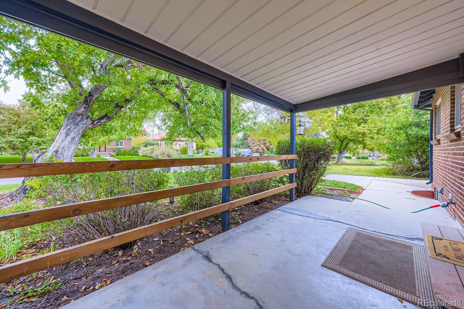 MLS Image #3 for 742  ivanhoe street,denver, Colorado