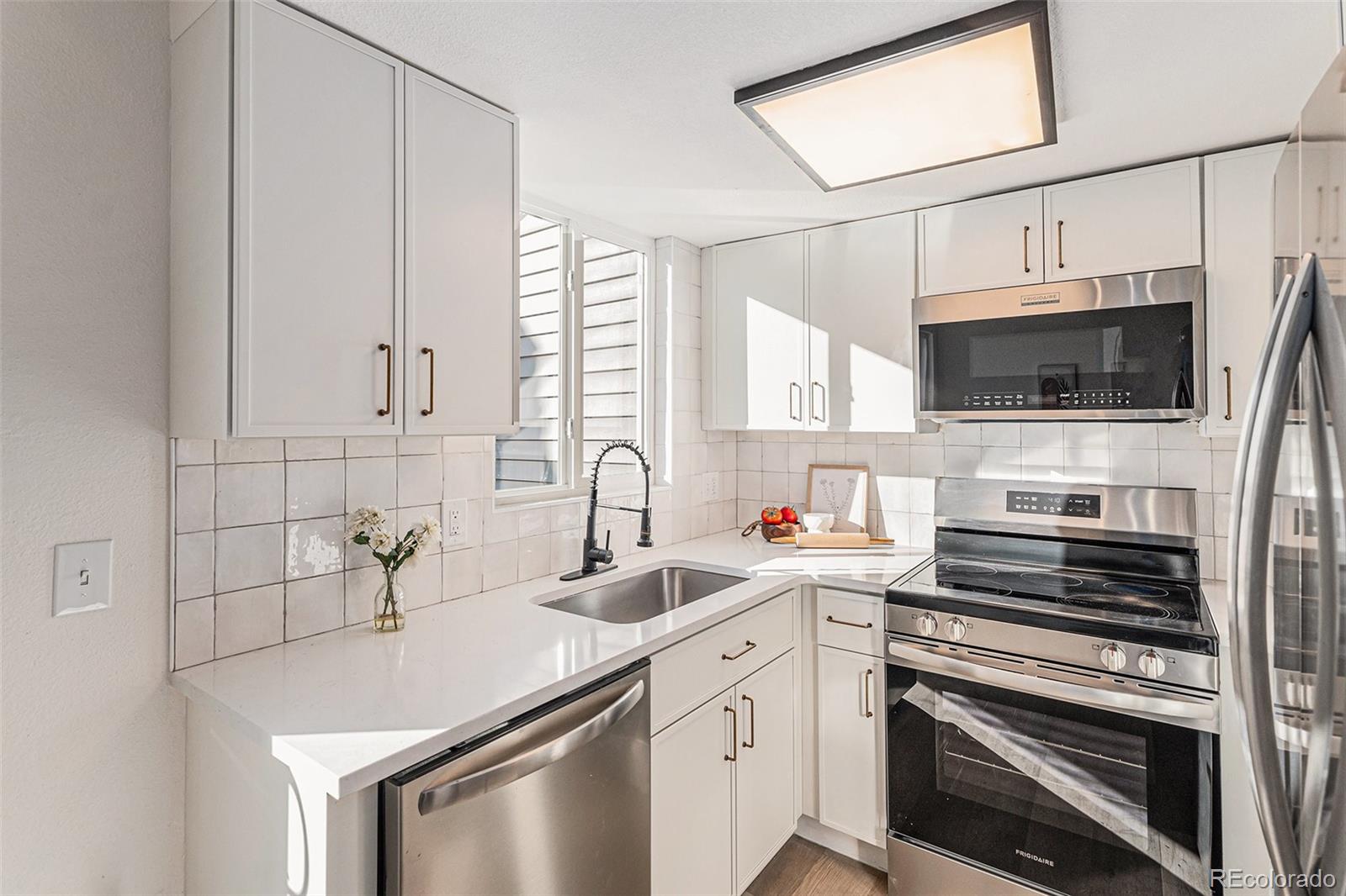 MLS Image #5 for 87 s nome street ,aurora, Colorado